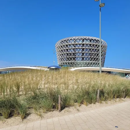 Apartament In Near Seawall & Casino Middelkerke